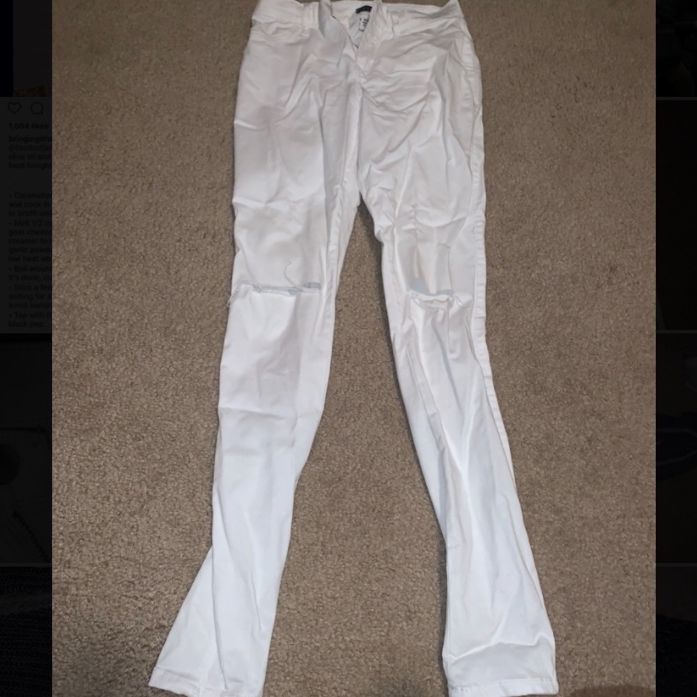 Jeans - Picture 2 of 5